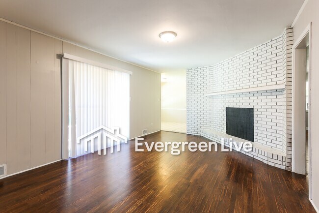 Building Photo - coming soon