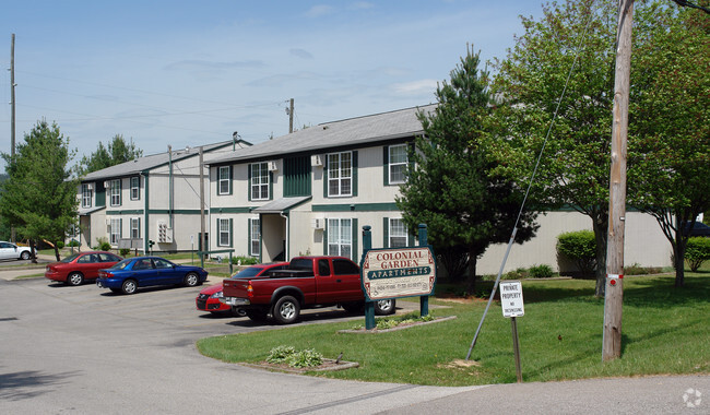 Building Photo - Colonial Garden Apartments