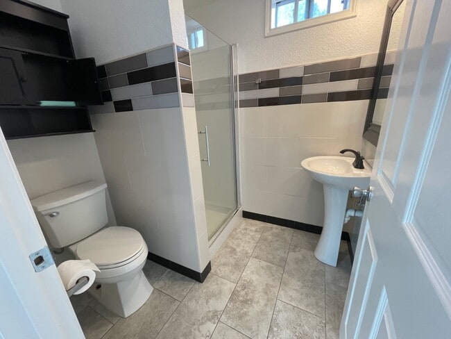 Building Photo - 8129 Lemon Tree St