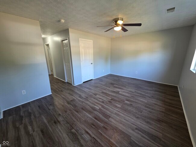 Building Photo - 2212 Norden Ct