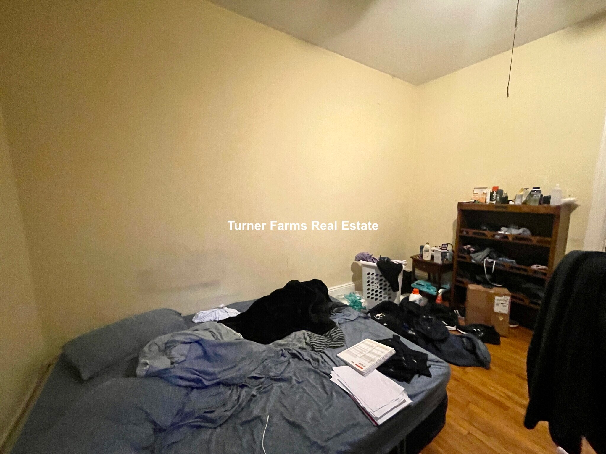 Building Photo - 34 Cherokee St