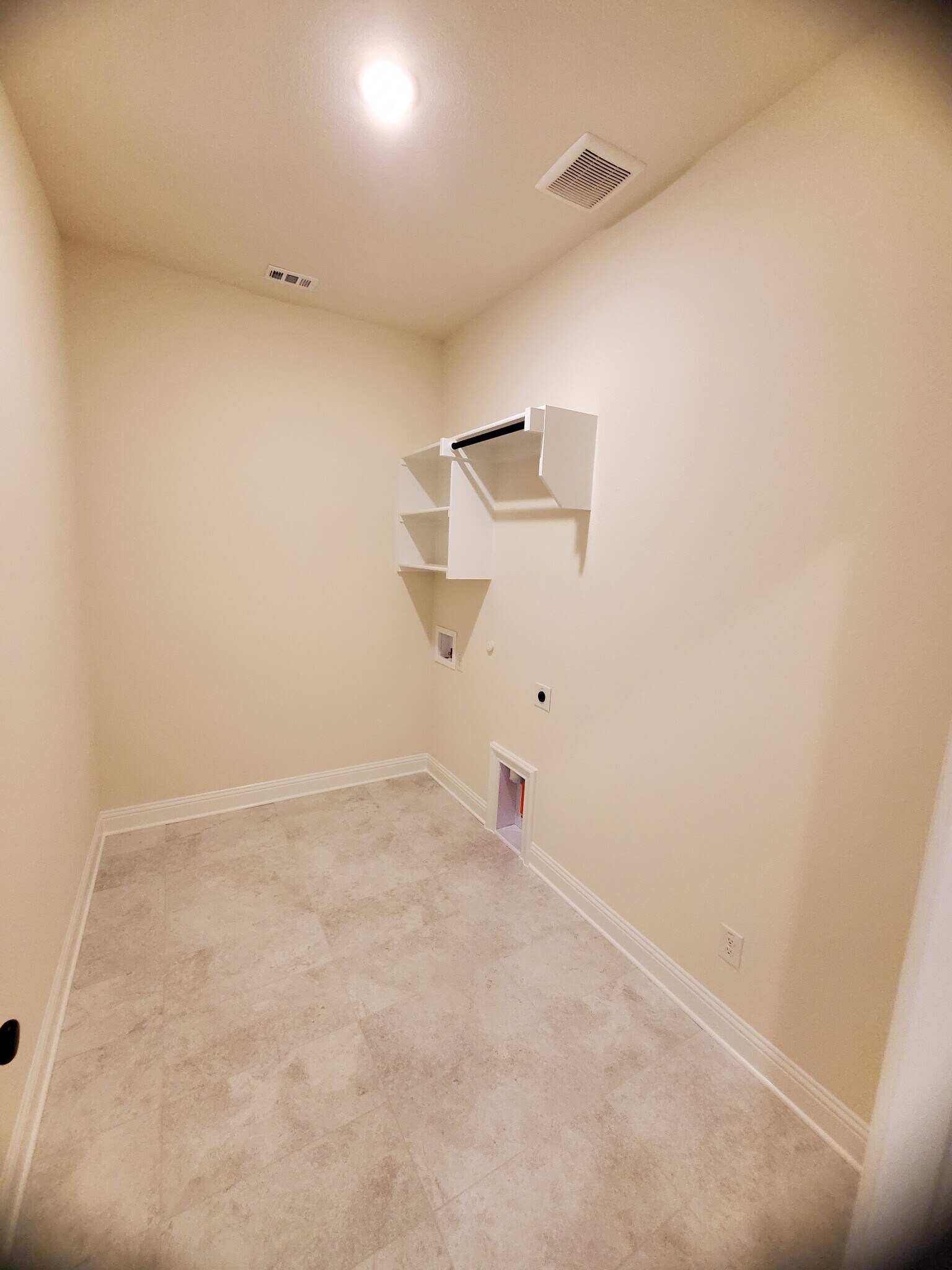 Building Photo - 4512 Hammerstein Blvd