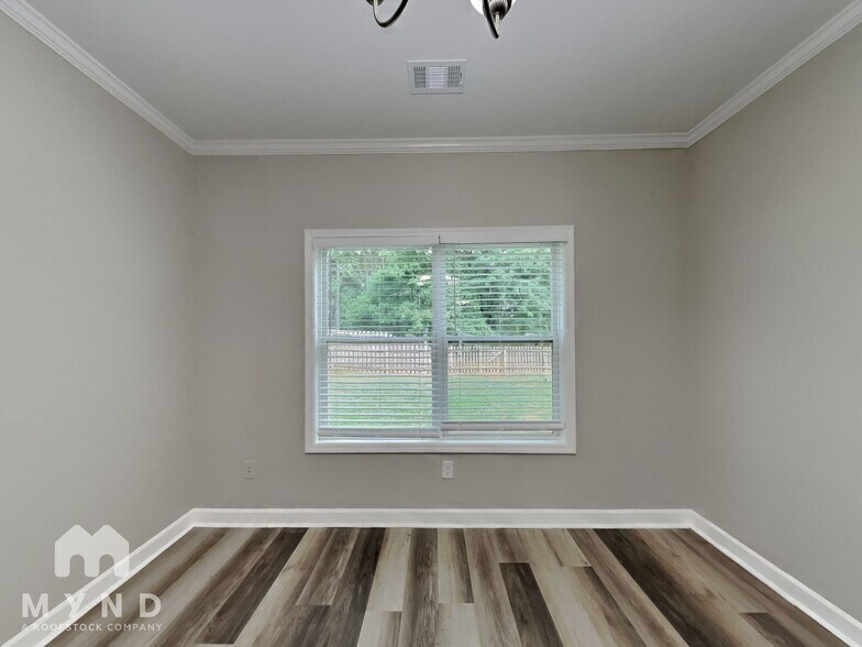 Building Photo - 50 Bellerive Ln SE