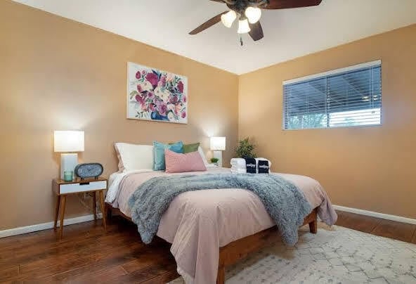Building Photo - 514 E Hermosa Dr