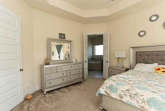 Building Photo - 348 Cross Timbers Dr