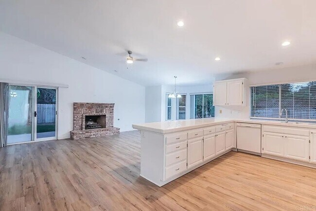 Building Photo - 1167 Meadow Lake Dr