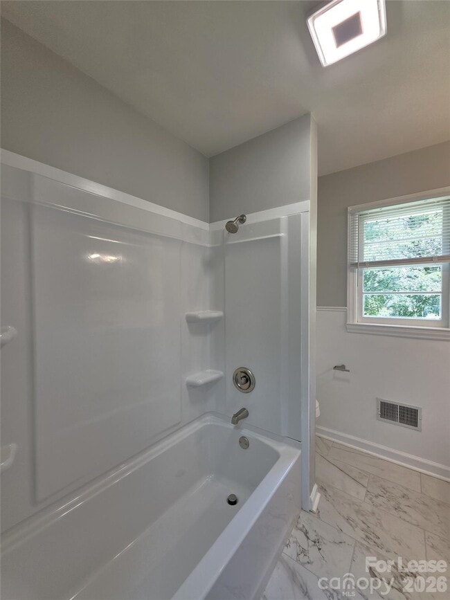 Building Photo - 502 Cardinal Ct
