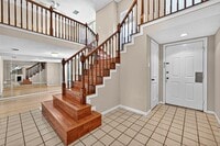 Building Photo - 1535 Beaconshire