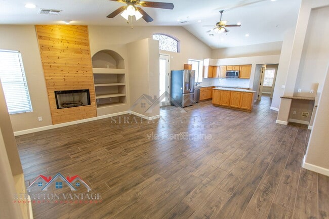 Building Photo - 38414 N 12th St