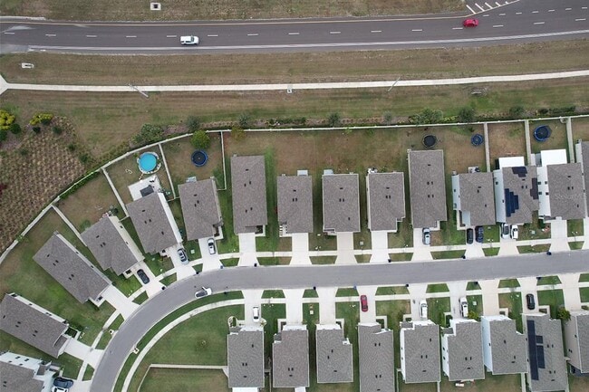 Building Photo - 34110 Jasper Stone Dr