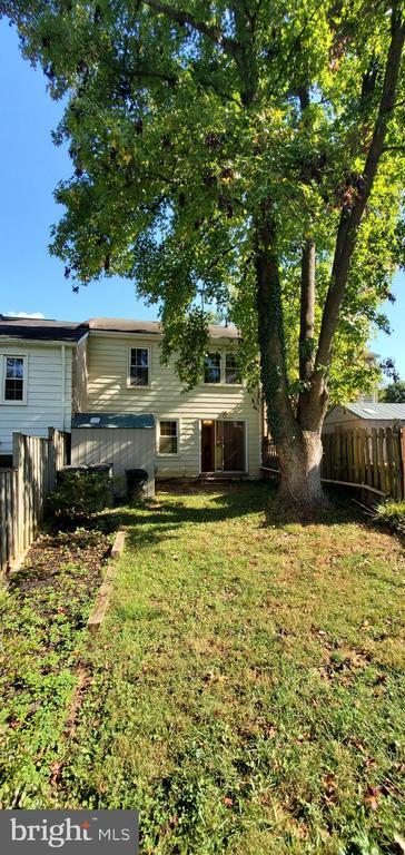 Building Photo - 972 Paulsboro Dr