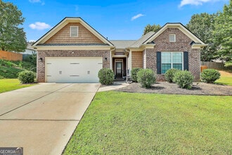 Building Photo - 205 Inverness Ave