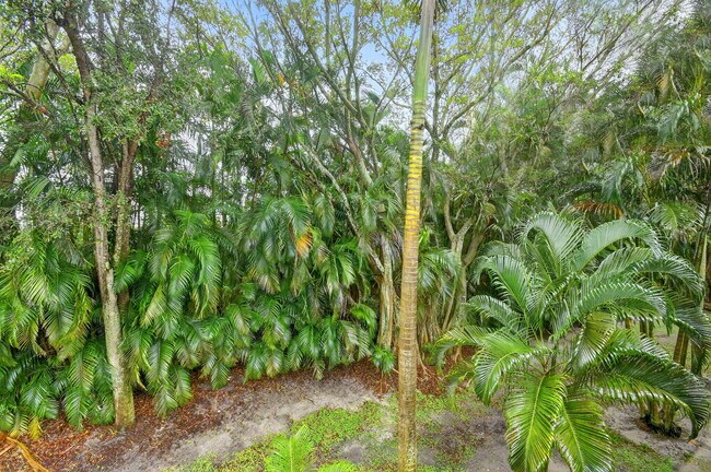 Building Photo - 7910 Laina Ln