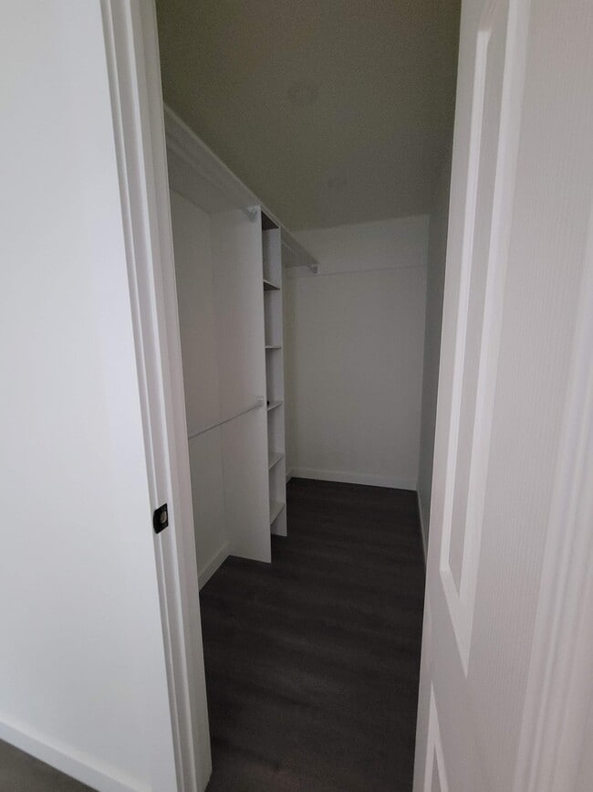 Building Photo - 2814 Biplane St