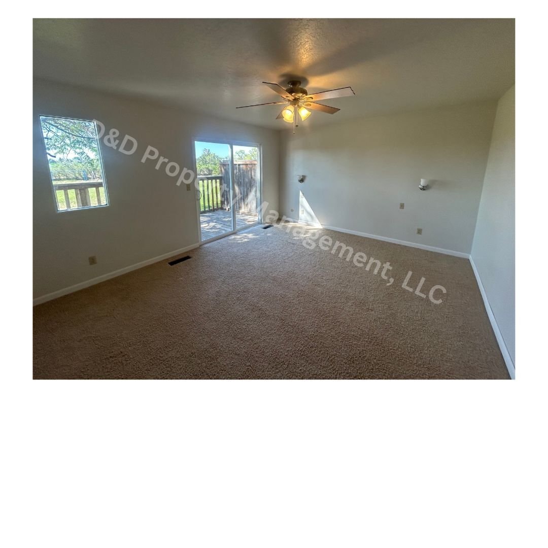 Building Photo - 3981 N 3575 E