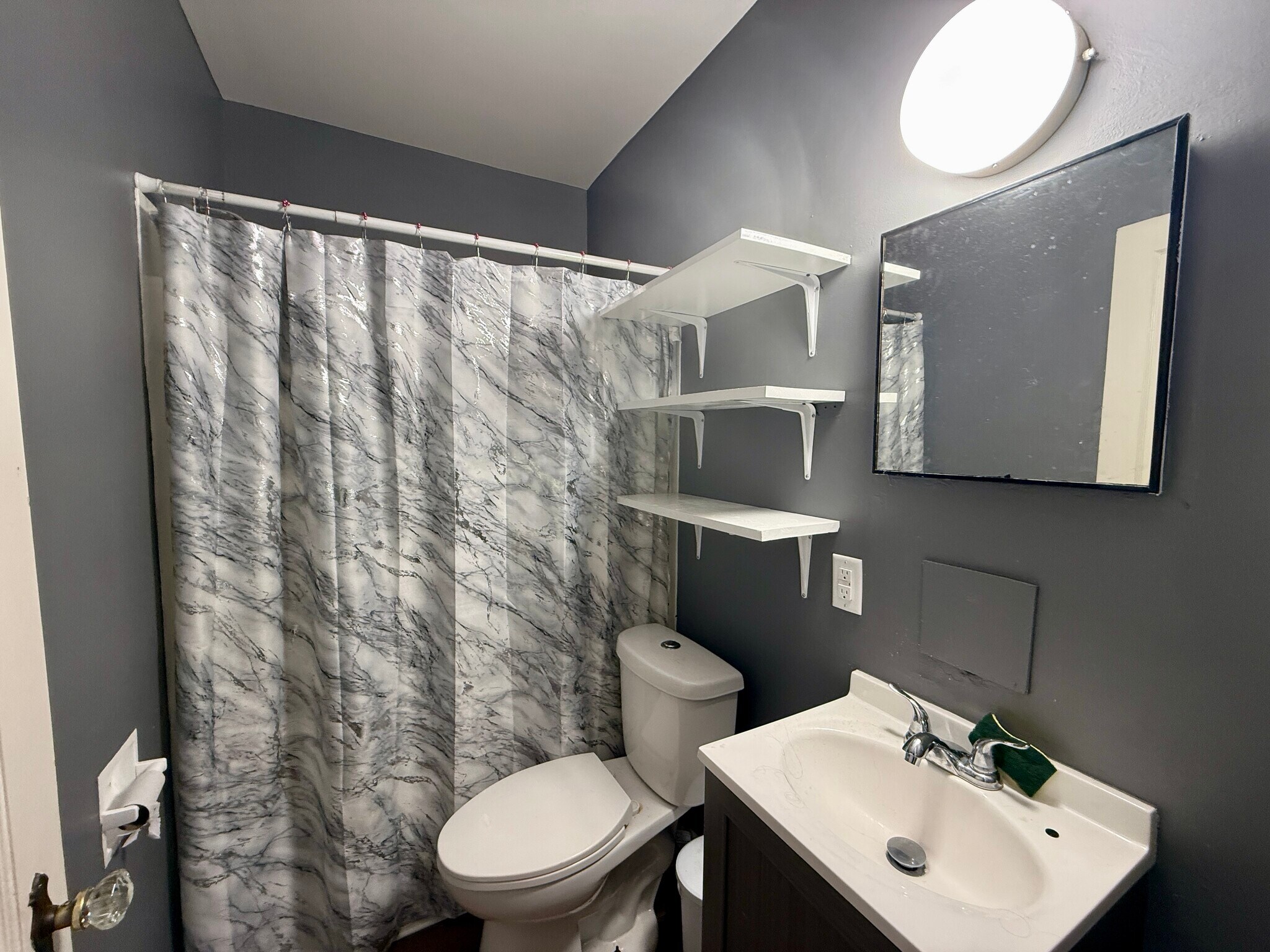 Building Photo - 1840 41st St