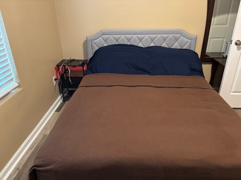 Building Photo - 5104 Fairington Village Dr