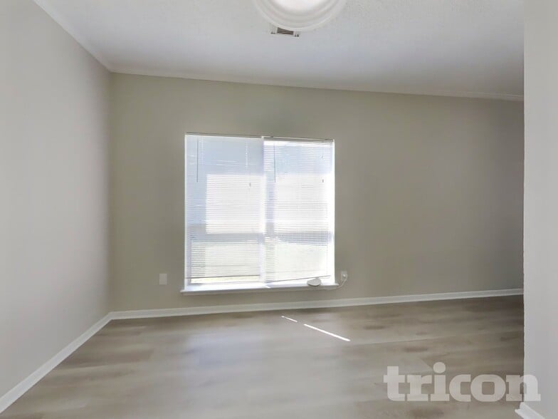 Building Photo - 13830 Keyworth Dr