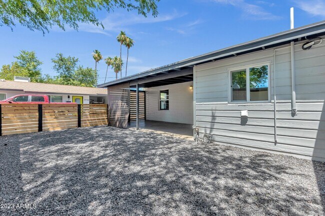 Building Photo - 3110 N 39th St