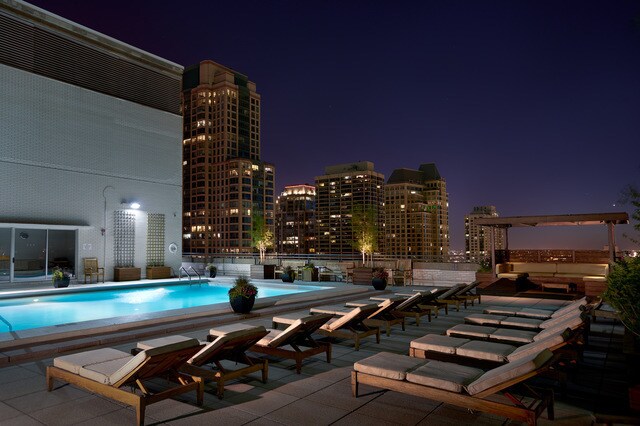 Building Photo - 777 N Michigan Ave