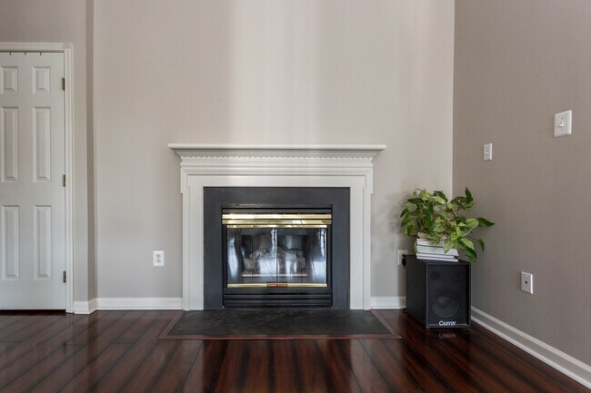 Building Photo - 7507 Snowpea Ct