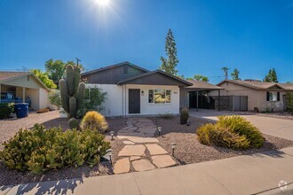 Building Photo - Great home in Tempe with a pool!