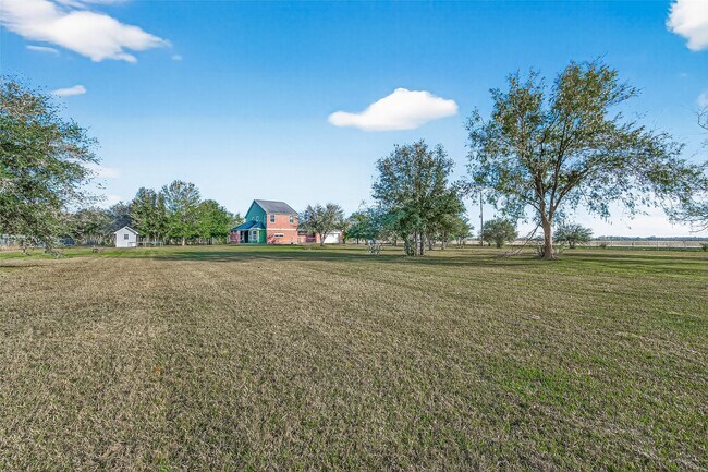 Building Photo - 24518 FM 1462