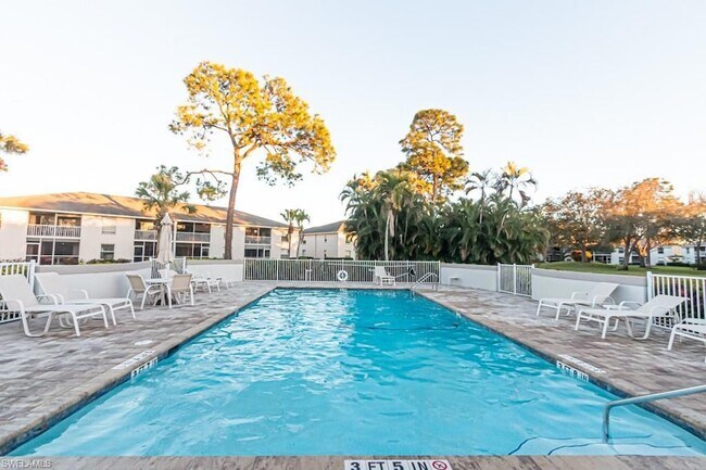 Building Photo - 1392 Churchill Cir