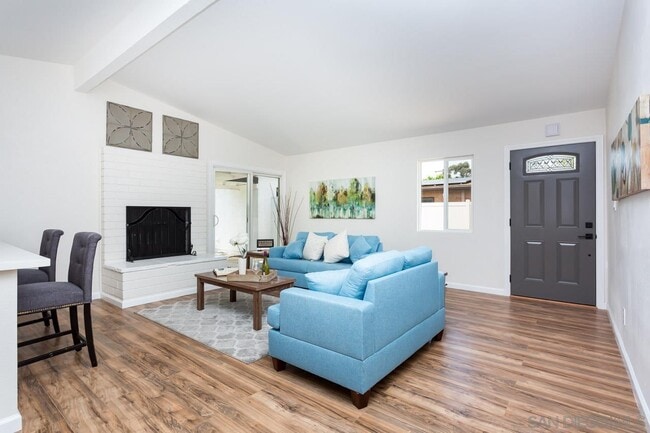 Building Photo - 534 Jeffree St