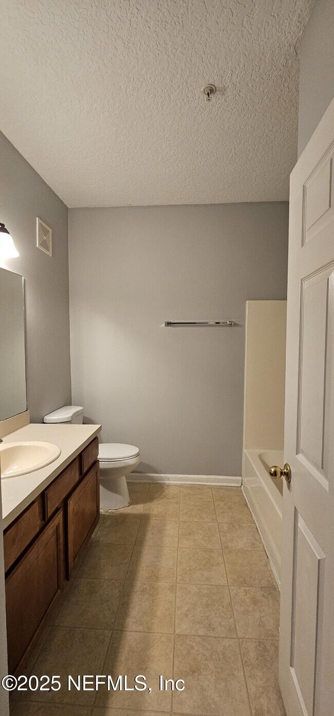 Building Photo - 3690 Kirkpatrick Cir