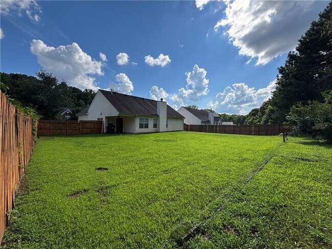 Building Photo - 3287 Baymount Way