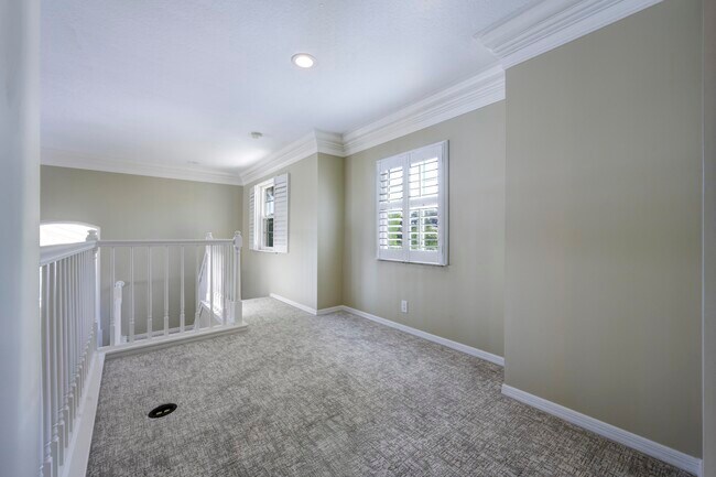 Building Photo - 17080 Crossgate Dr