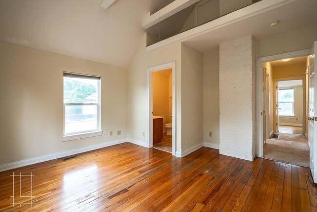 Building Photo - Available 5/12/2025