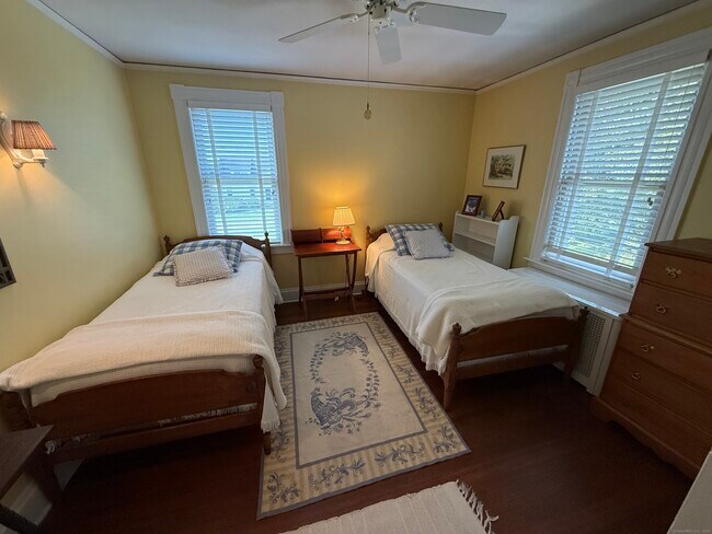 Building Photo - 507 Stonington Rd