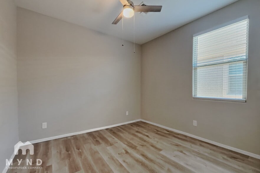 Building Photo - 7340 W Preston Ln