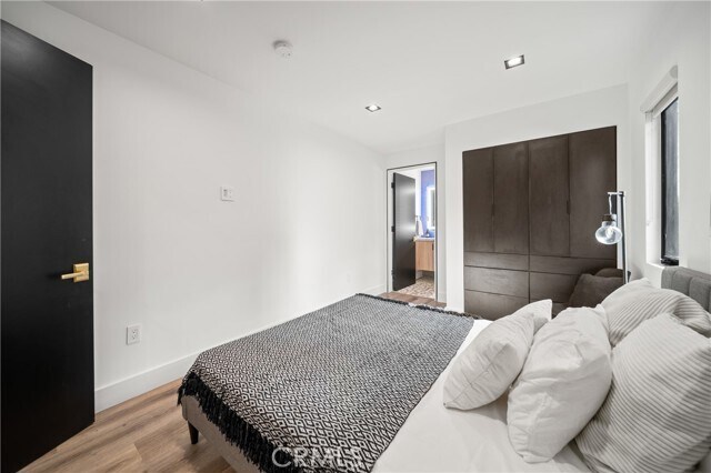 Building Photo - 5109 Longridge Ave