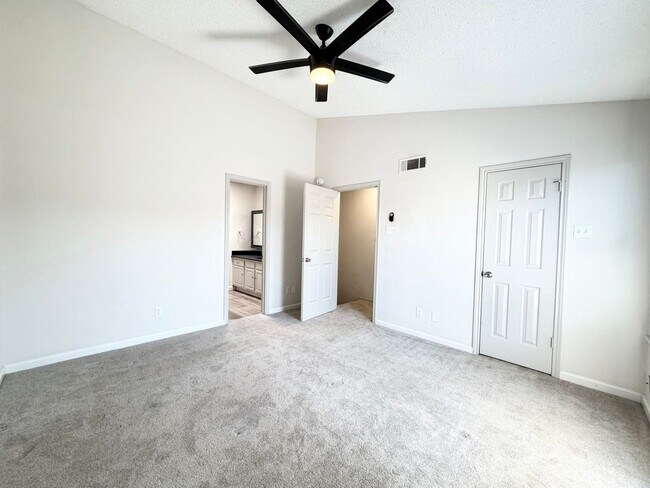 Building Photo - 3635 Garden Brook Dr