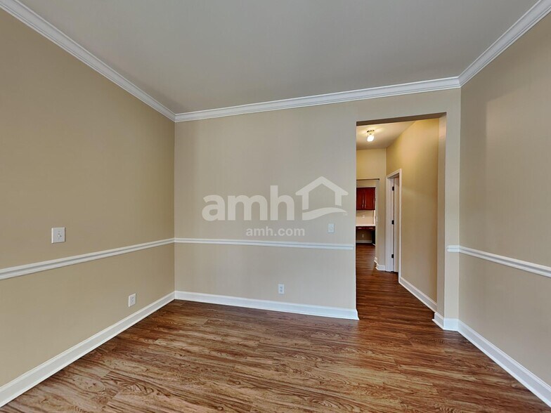 Building Photo - 309 Kentons Way