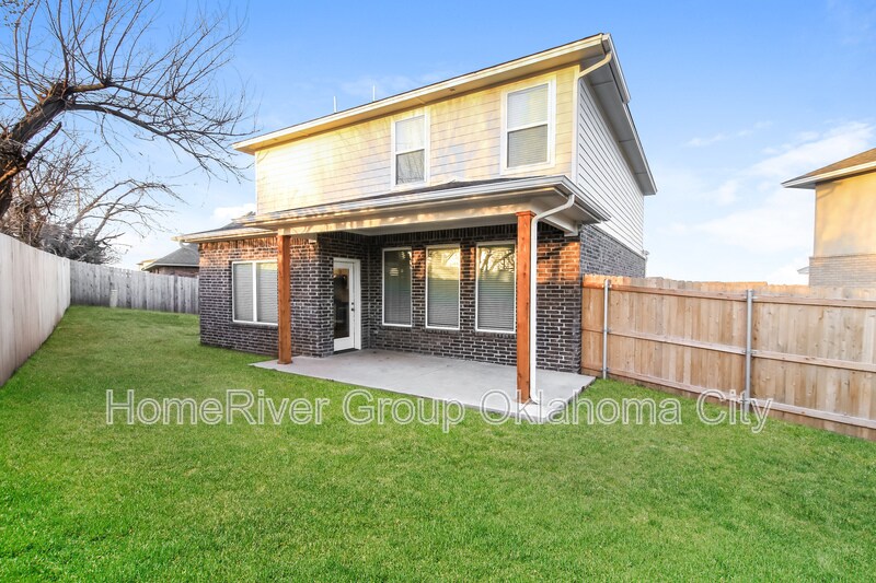 Building Photo - 501 NW 176th St