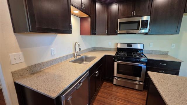 Building Photo - 6251 Shadydell Dr