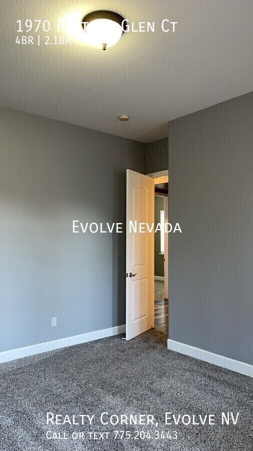 Building Photo - 1970 Feather Glen Ct