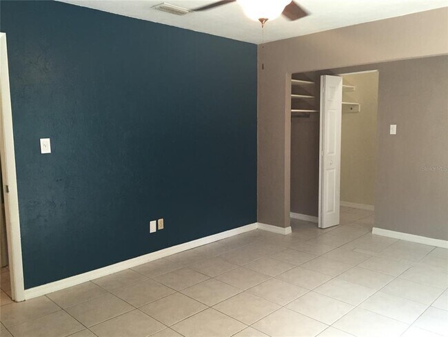 Building Photo - 102 NW 24th St