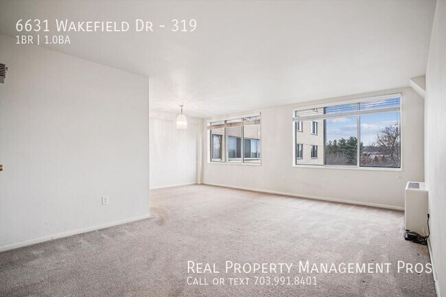 Building Photo - 6631 Wakefield Dr