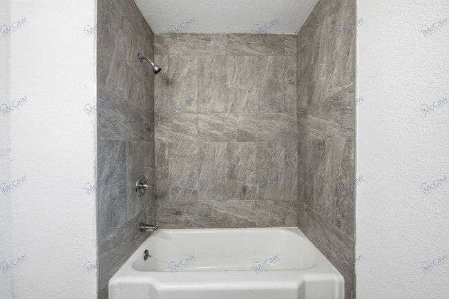 Building Photo - 6921 Greenlee St