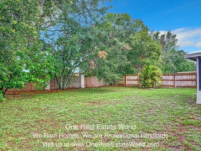 Building Photo - 12929 Ohio Woods Ln