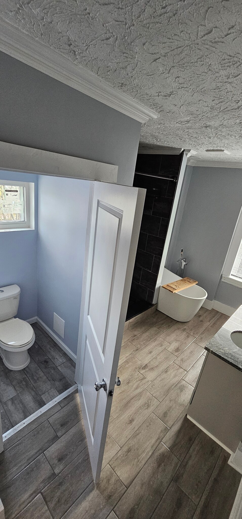 Building Photo - 313 Stratmore St