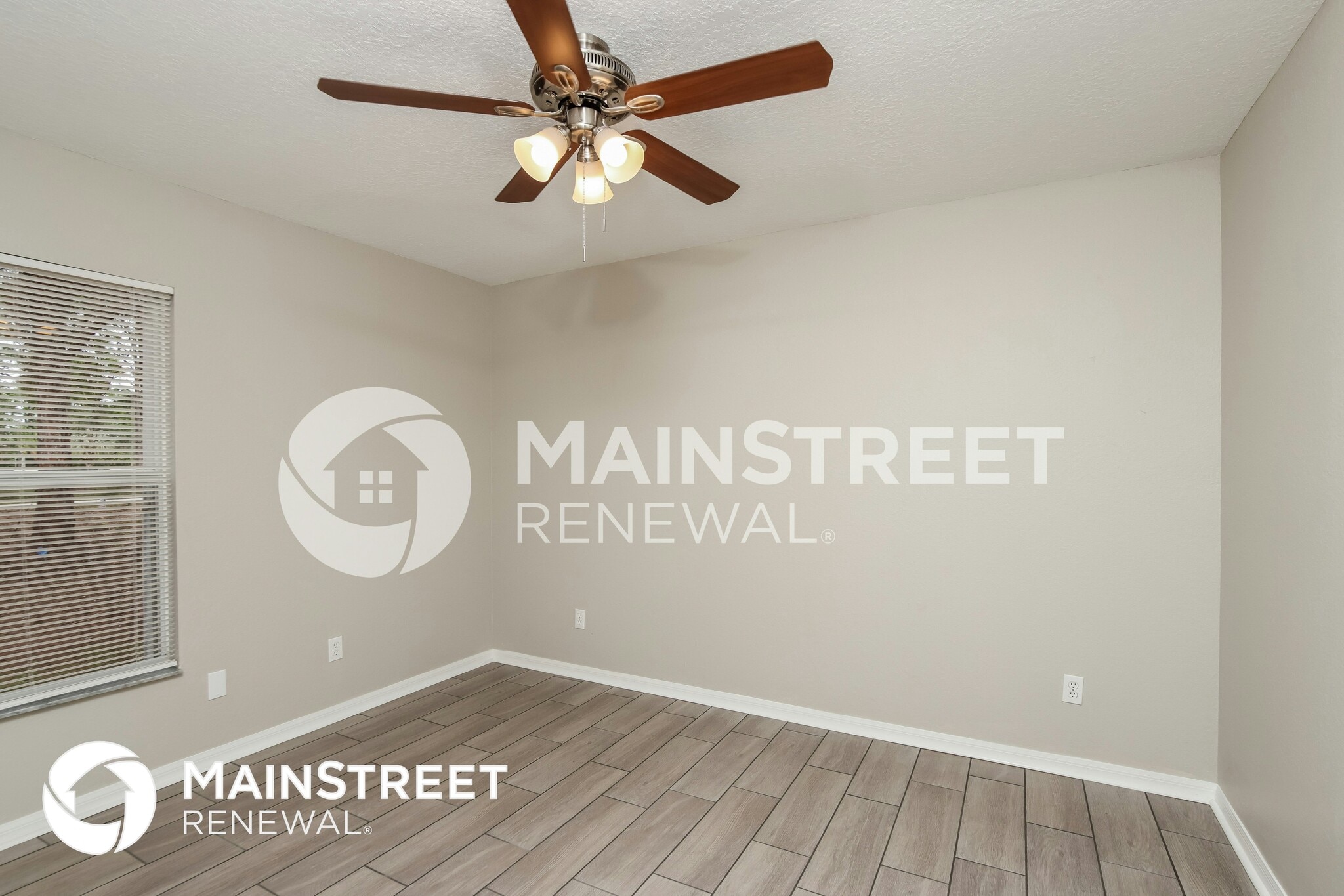 Building Photo - 547 Gasparilla Ave SE