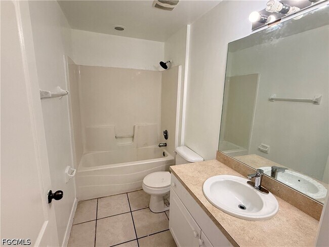 Building Photo - 311 Bradley Ave