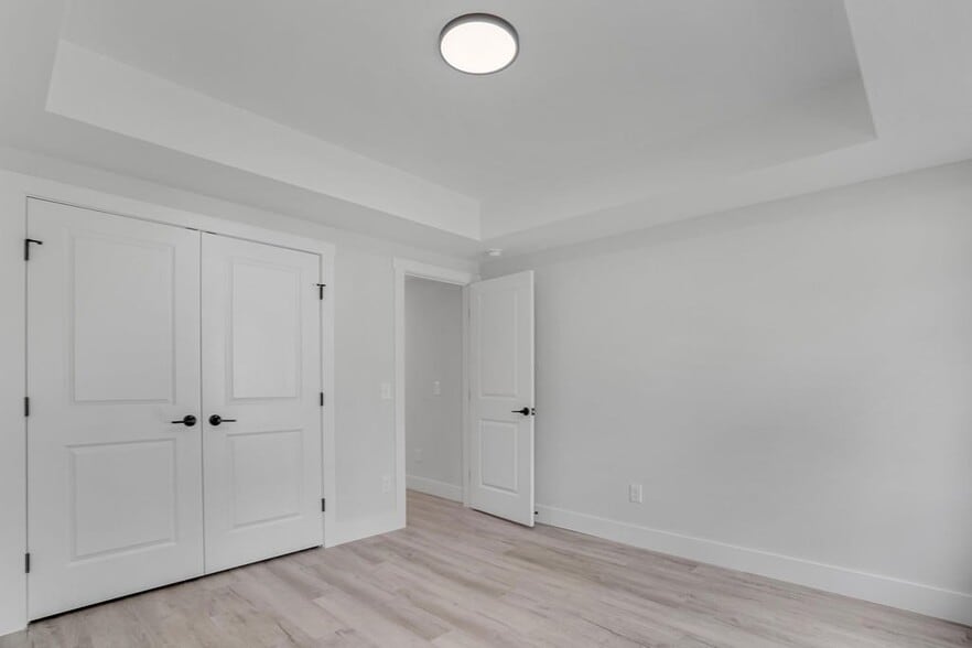 Building Photo - 1128 Rosehill Dr