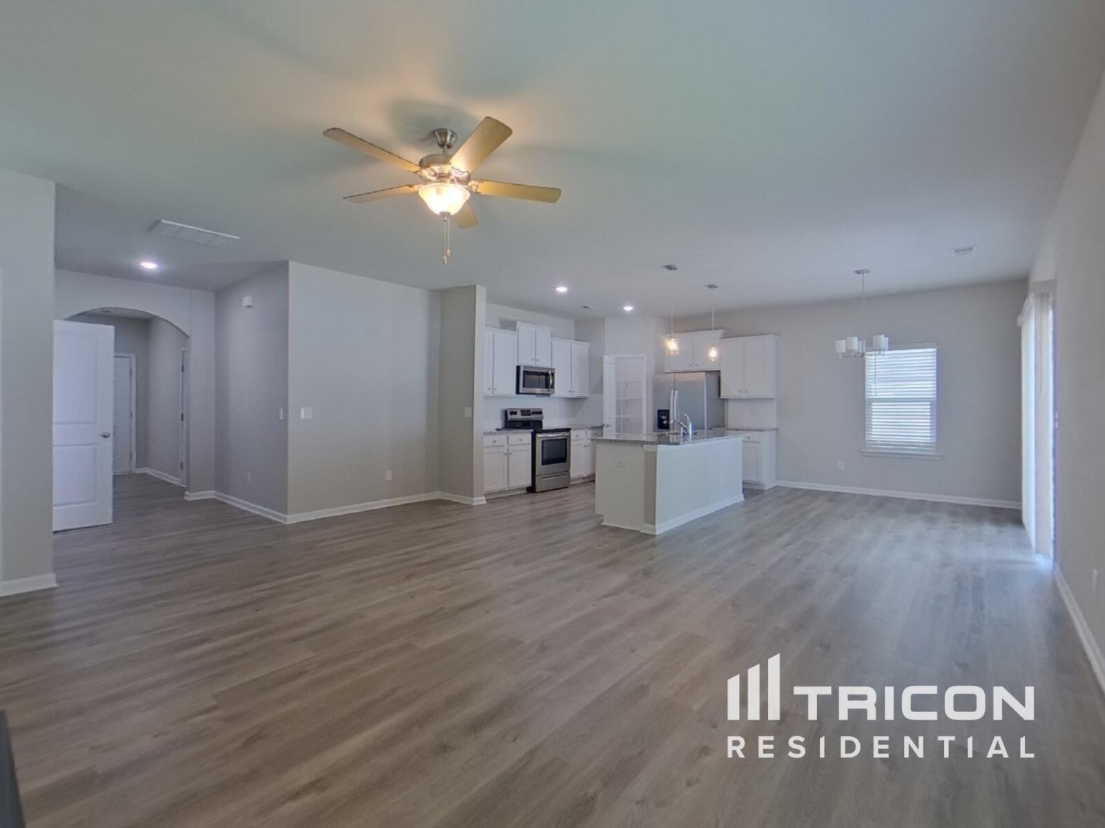 Building Photo - 209 Spring Knoll Dr